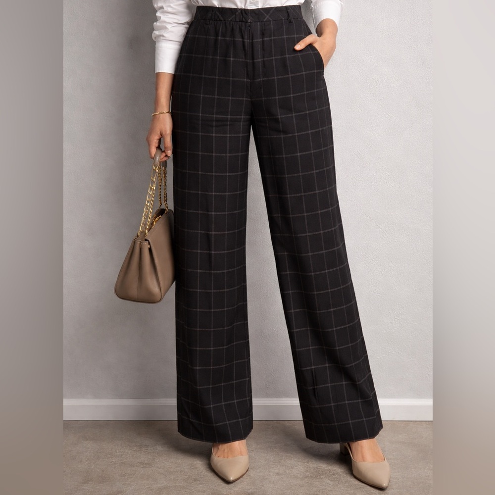 🛑6/$25 Wide leg plaid pants size 6